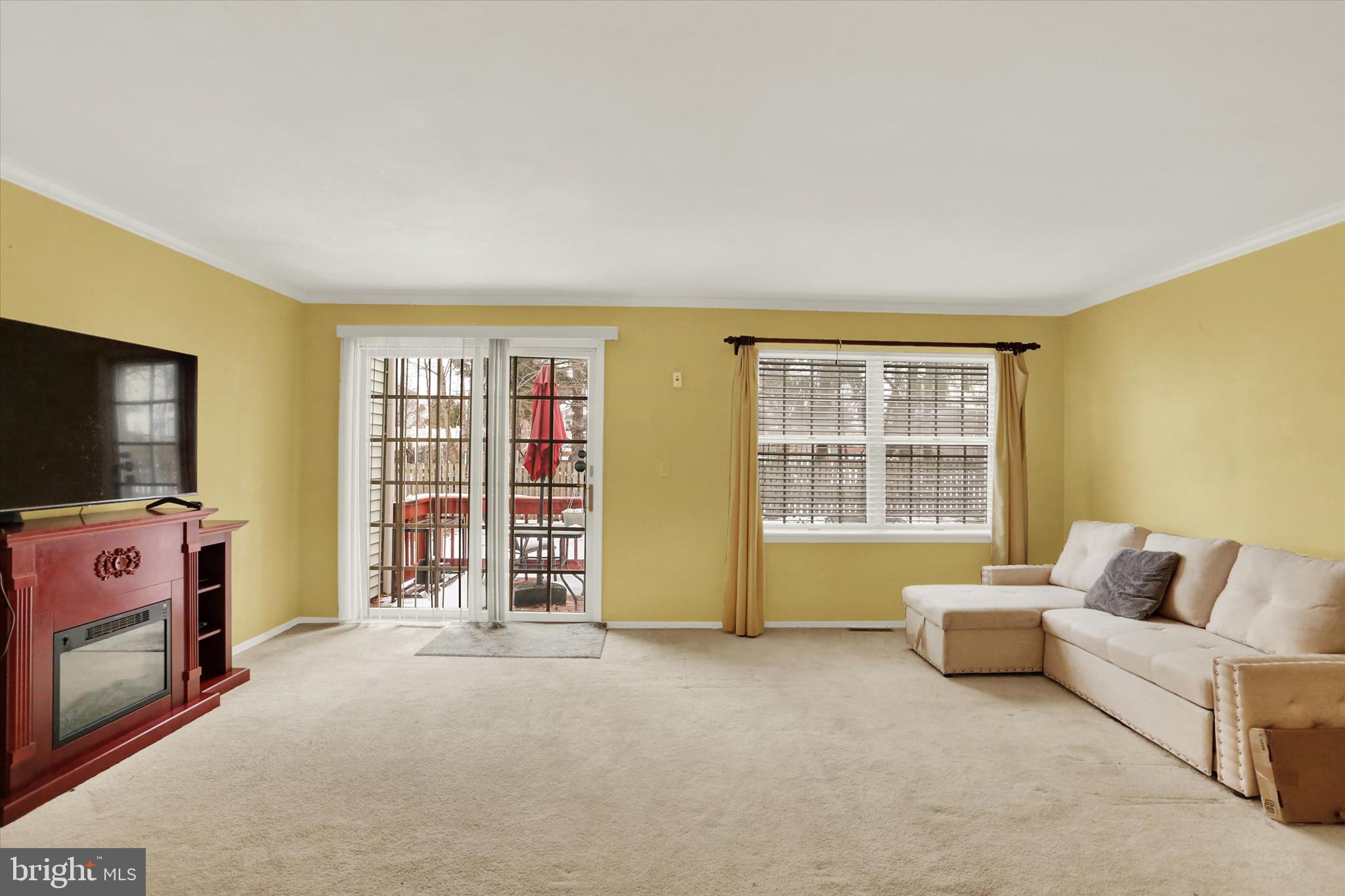 NORTHWOODS CROSSING - Residential