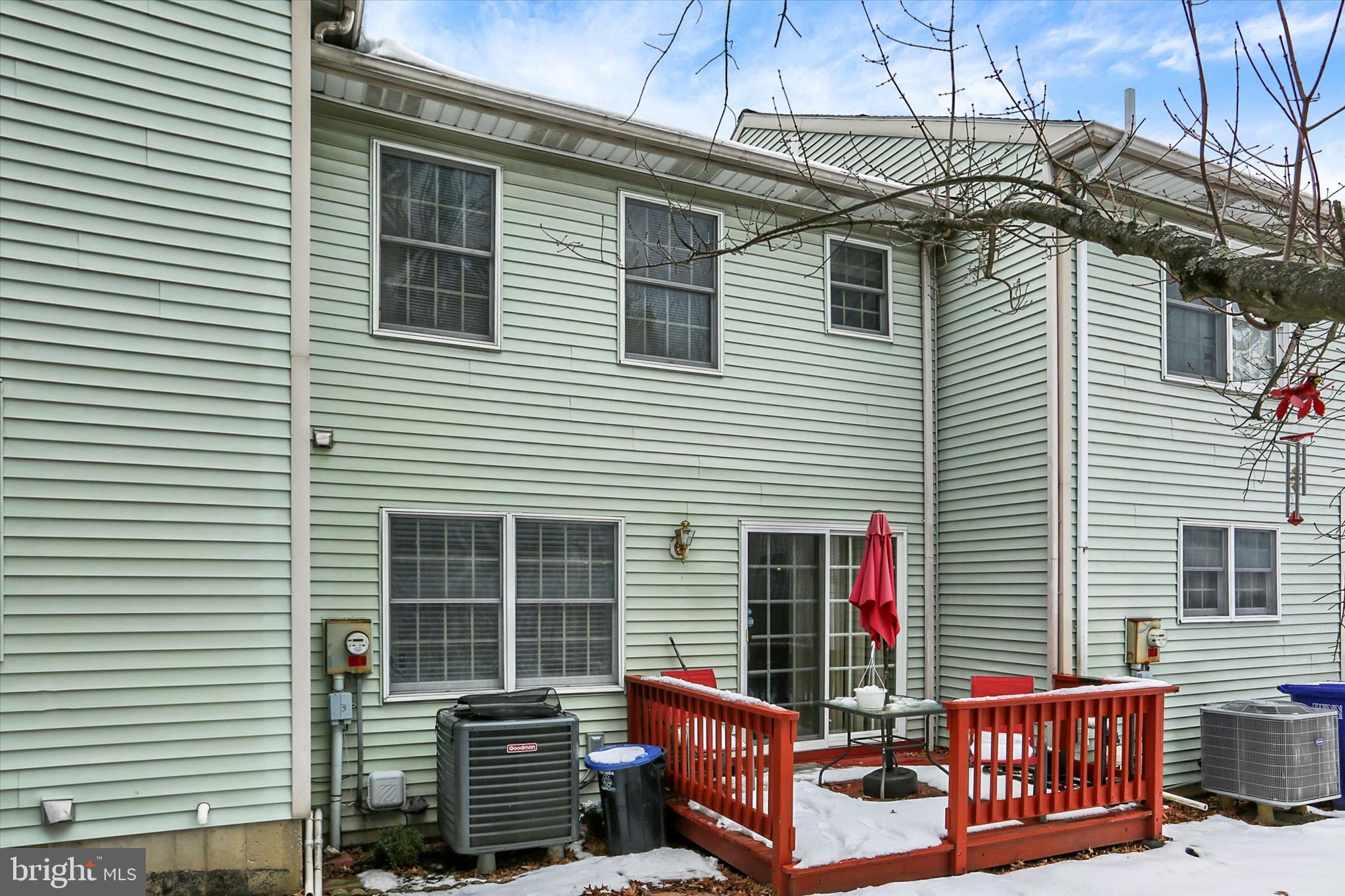 NORTHWOODS CROSSING - Residential