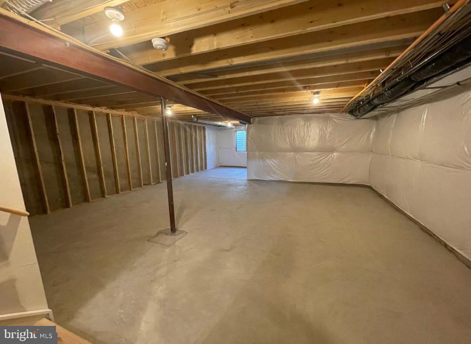 TIMOTHY BRANCH 55+ - Residential Lease