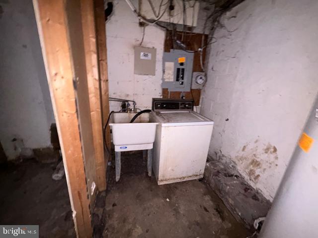 WEST BALTIMORE - Residential
