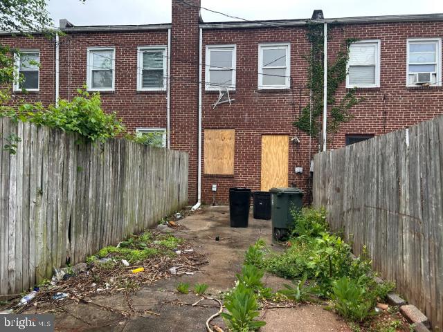 WEST BALTIMORE - Residential