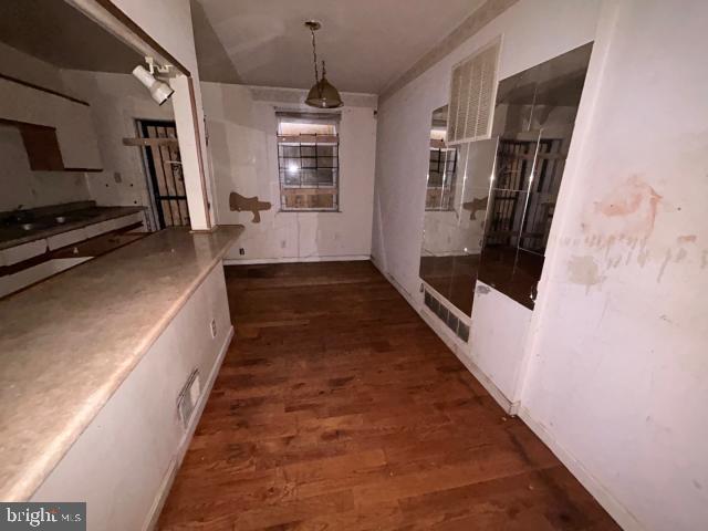 WEST BALTIMORE - Residential