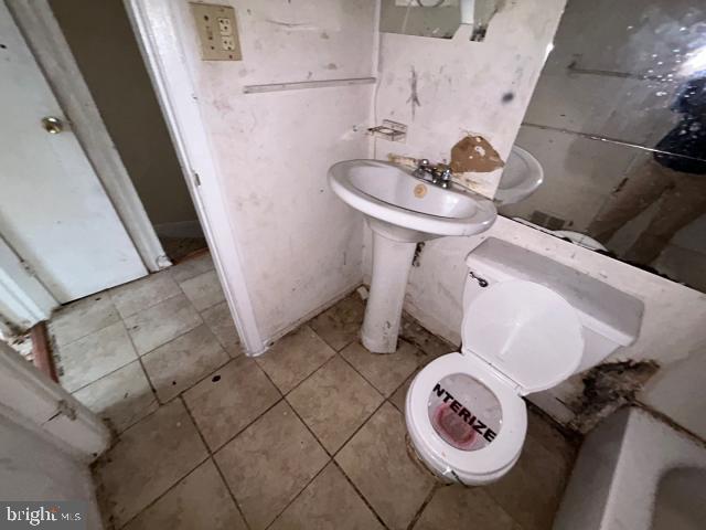 WEST BALTIMORE - Residential