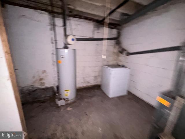 WEST BALTIMORE - Residential