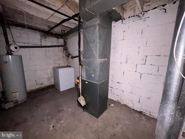 WEST BALTIMORE - Residential