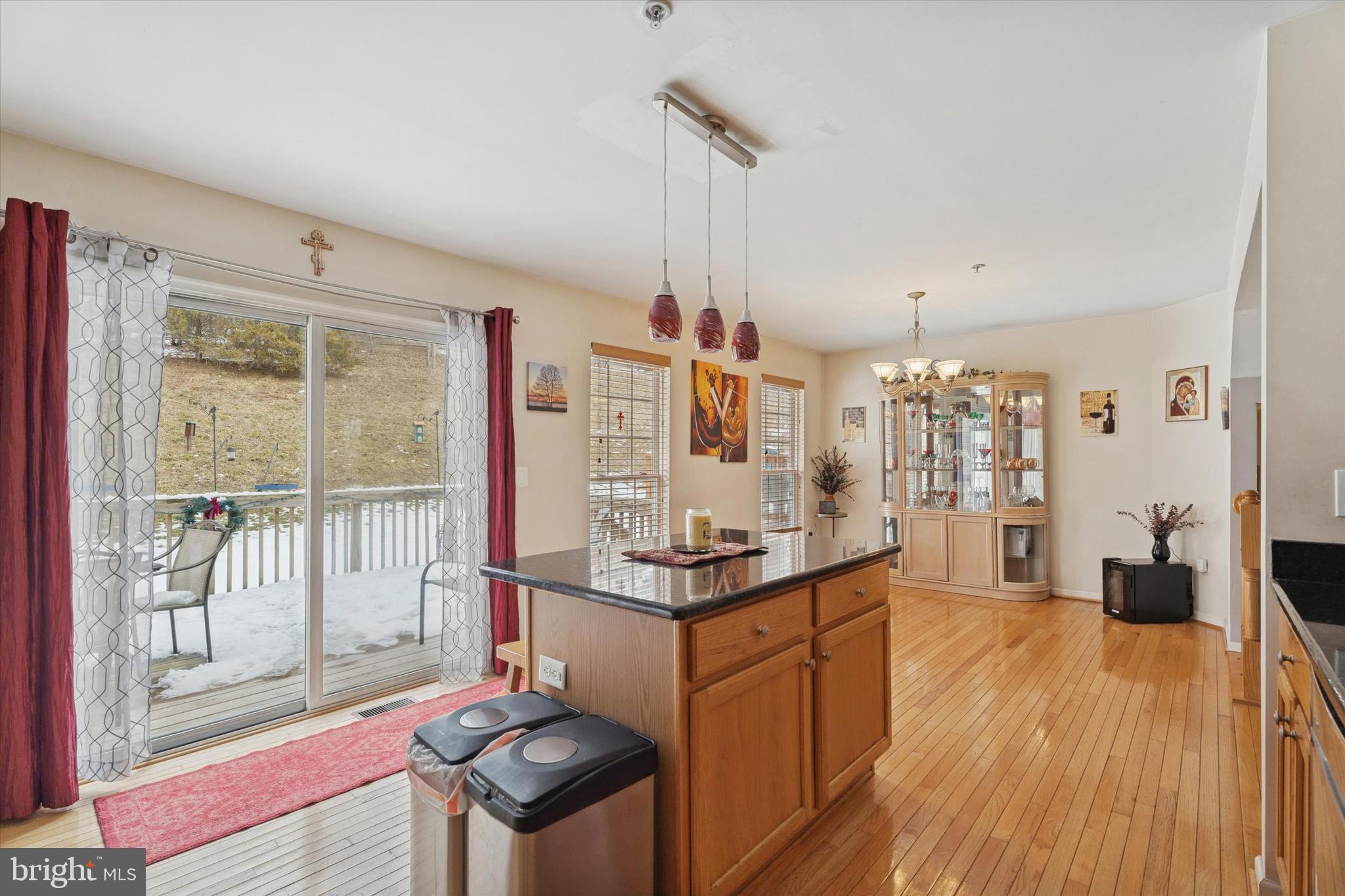 SUNNYBROOK - Residential