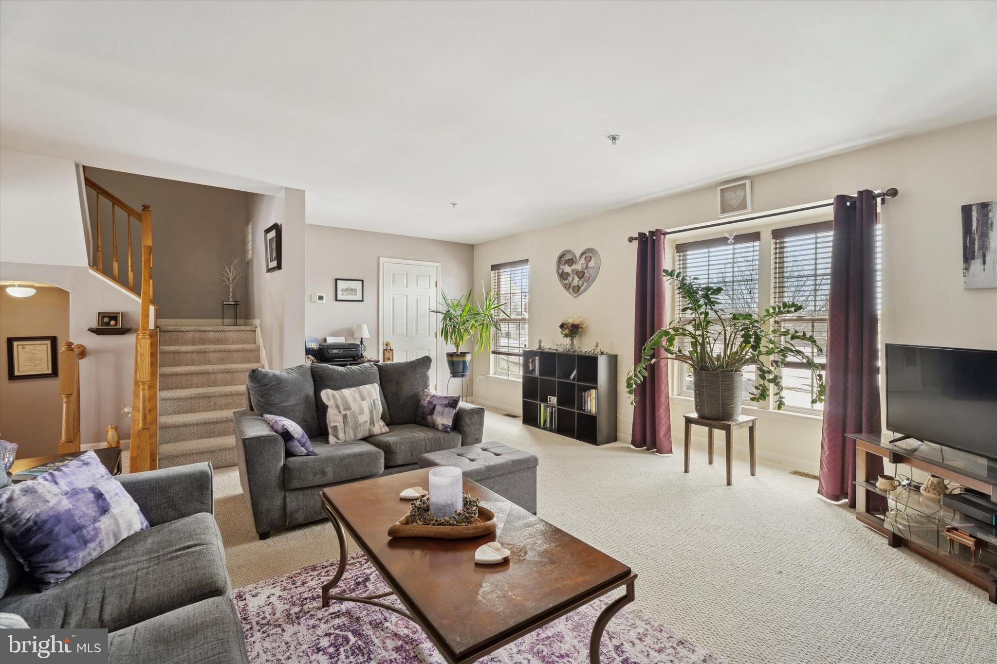 SUNNYBROOK - Residential