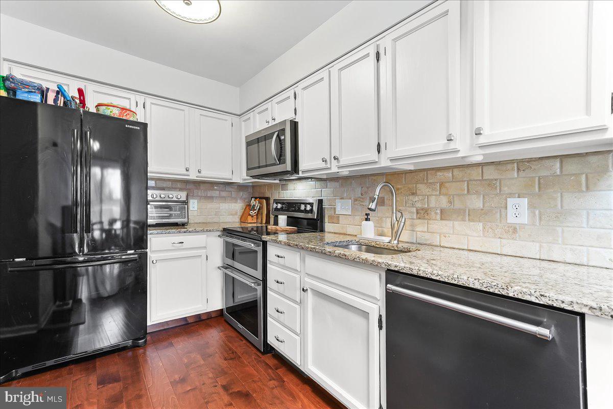 HIGHSPIRE - Residential