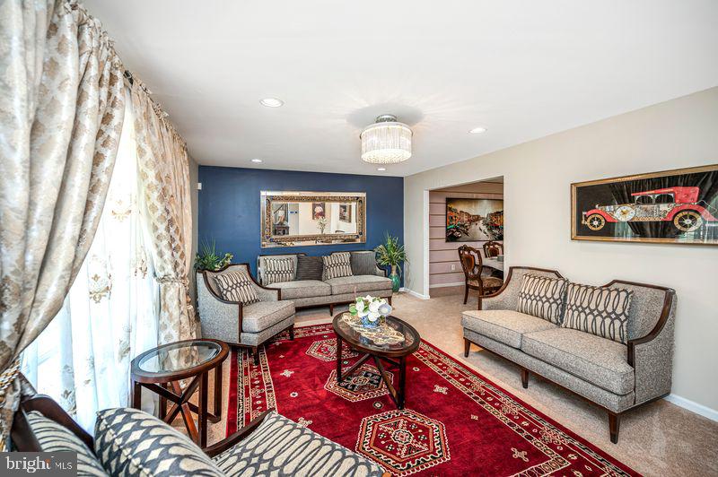 7934 SAINT GEORGE COURT