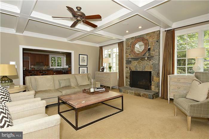 FALLS RUN - Residential