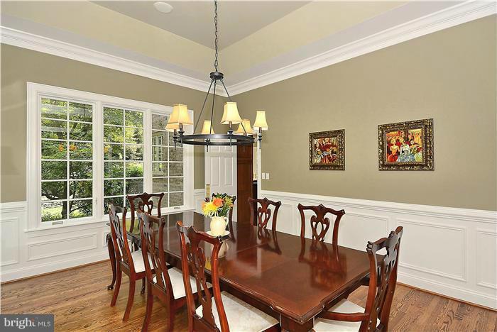 FALLS RUN - Residential