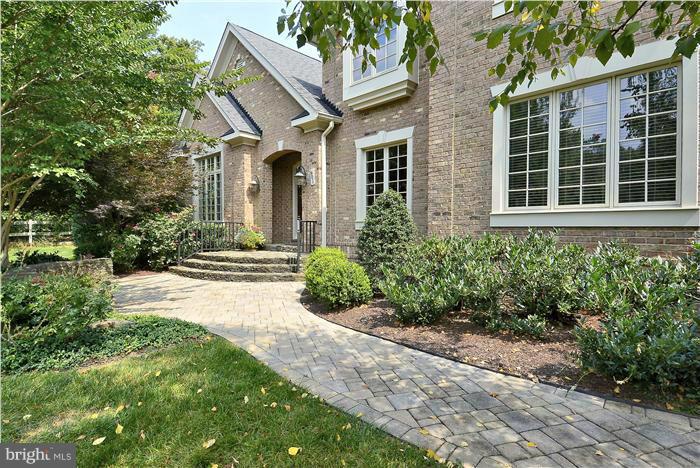 FALLS RUN - Residential