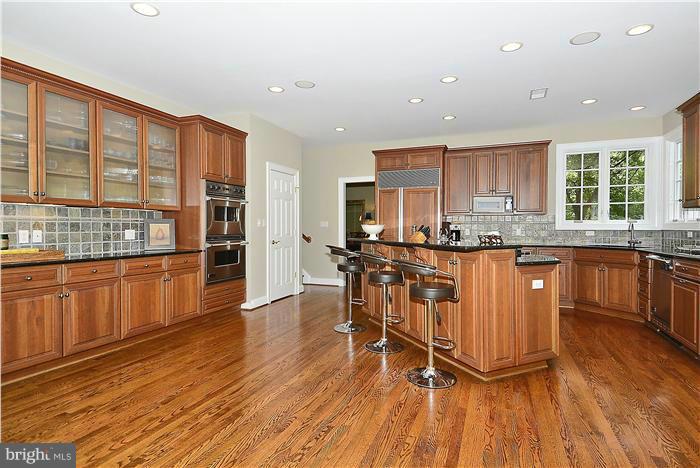 FALLS RUN - Residential