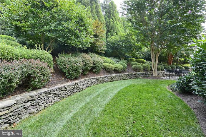 FALLS RUN - Residential