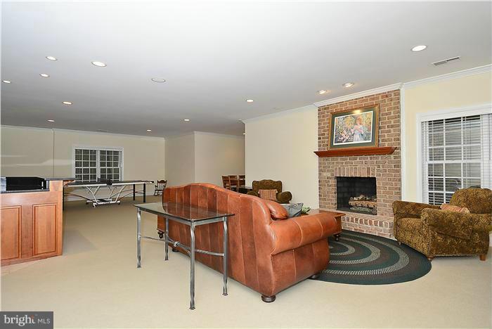 FALLS RUN - Residential