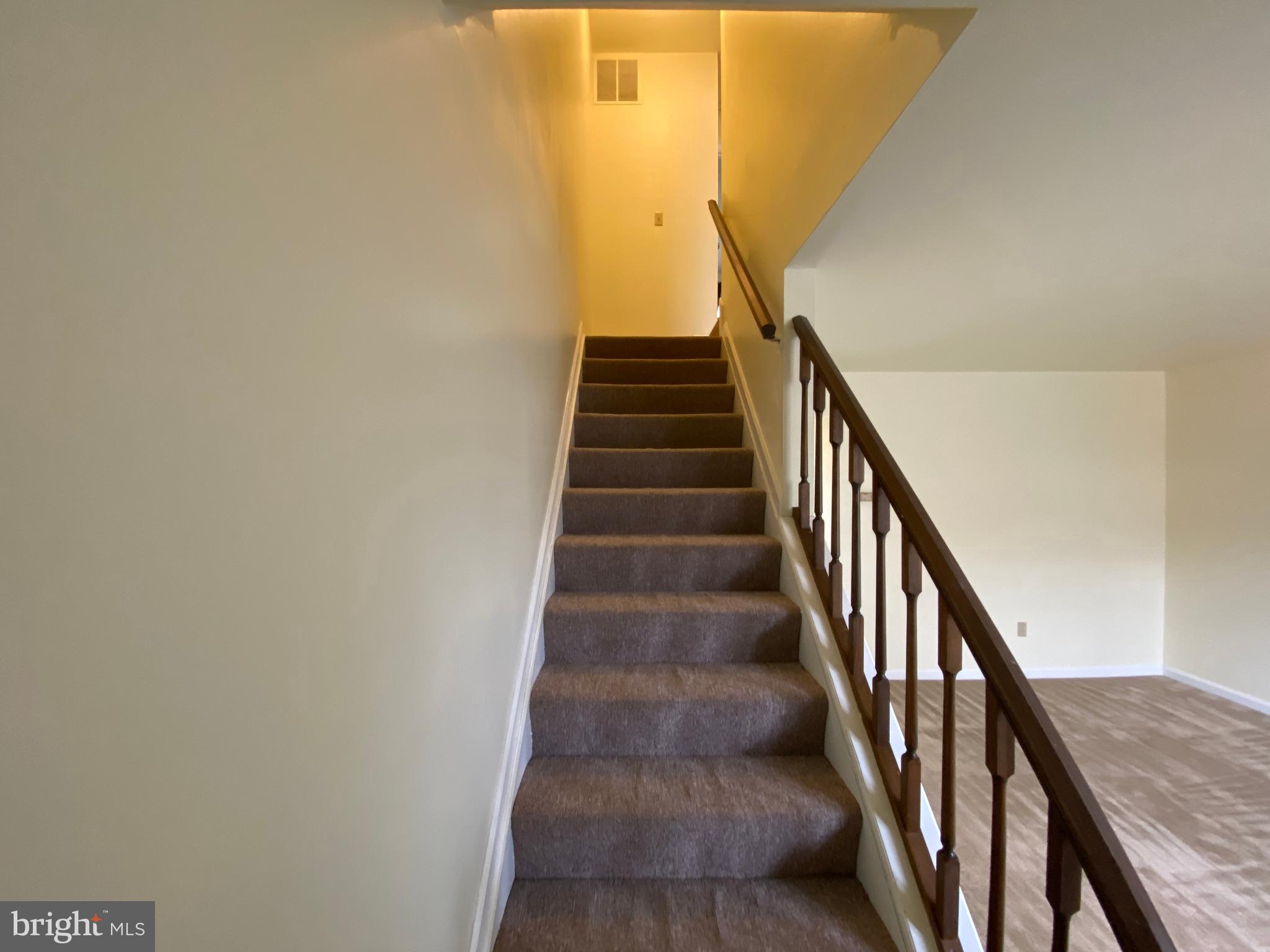 KINGS WOOD TOWNHOMES - Residential Lease