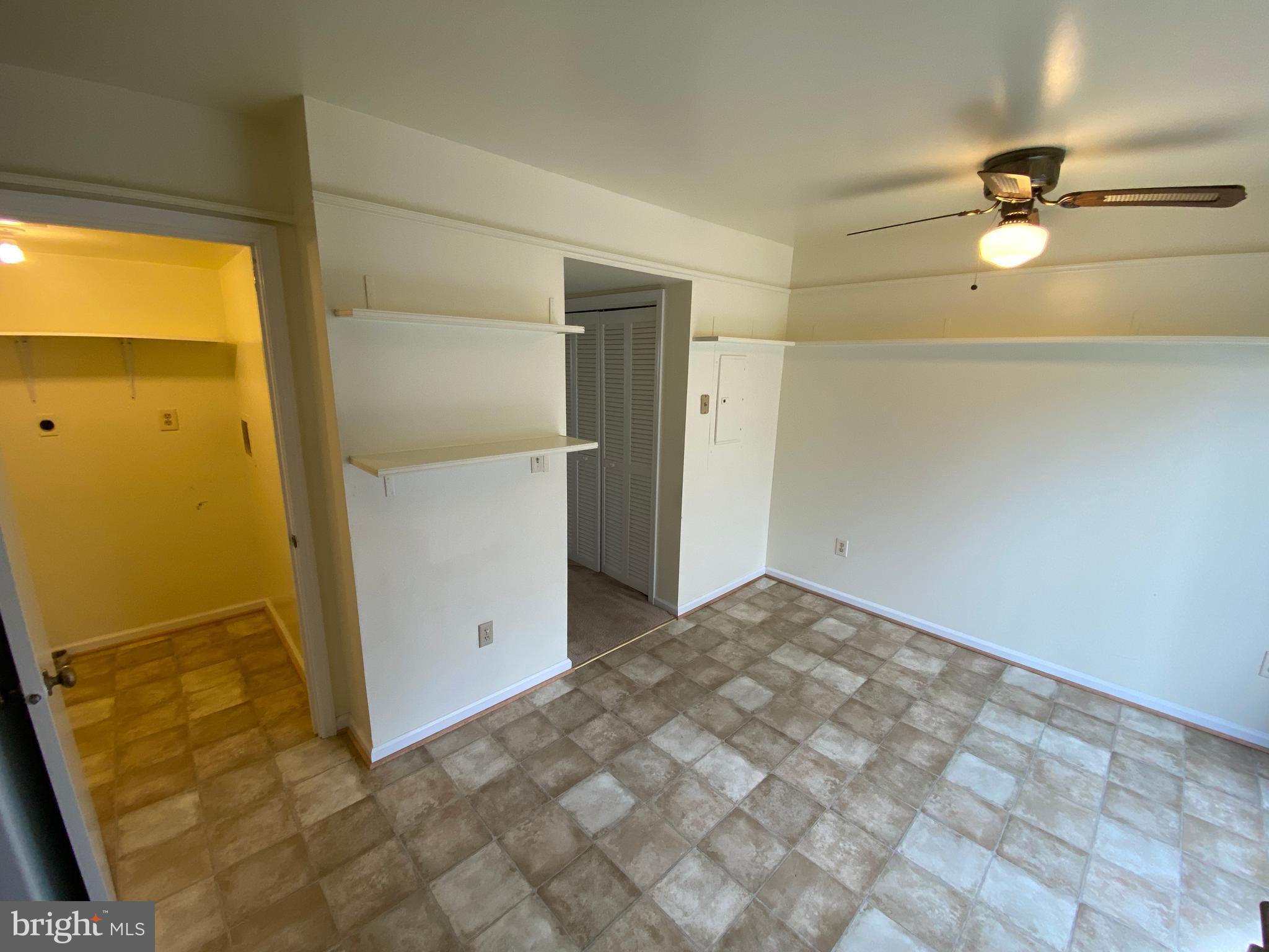 KINGS WOOD TOWNHOMES - Residential Lease