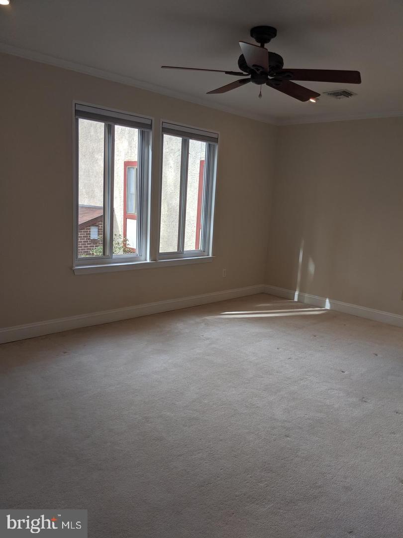 CHESTNUT GROVE - Residential Lease