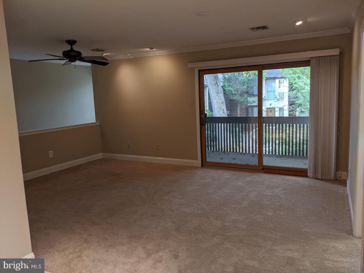 CHESTNUT GROVE - Residential Lease