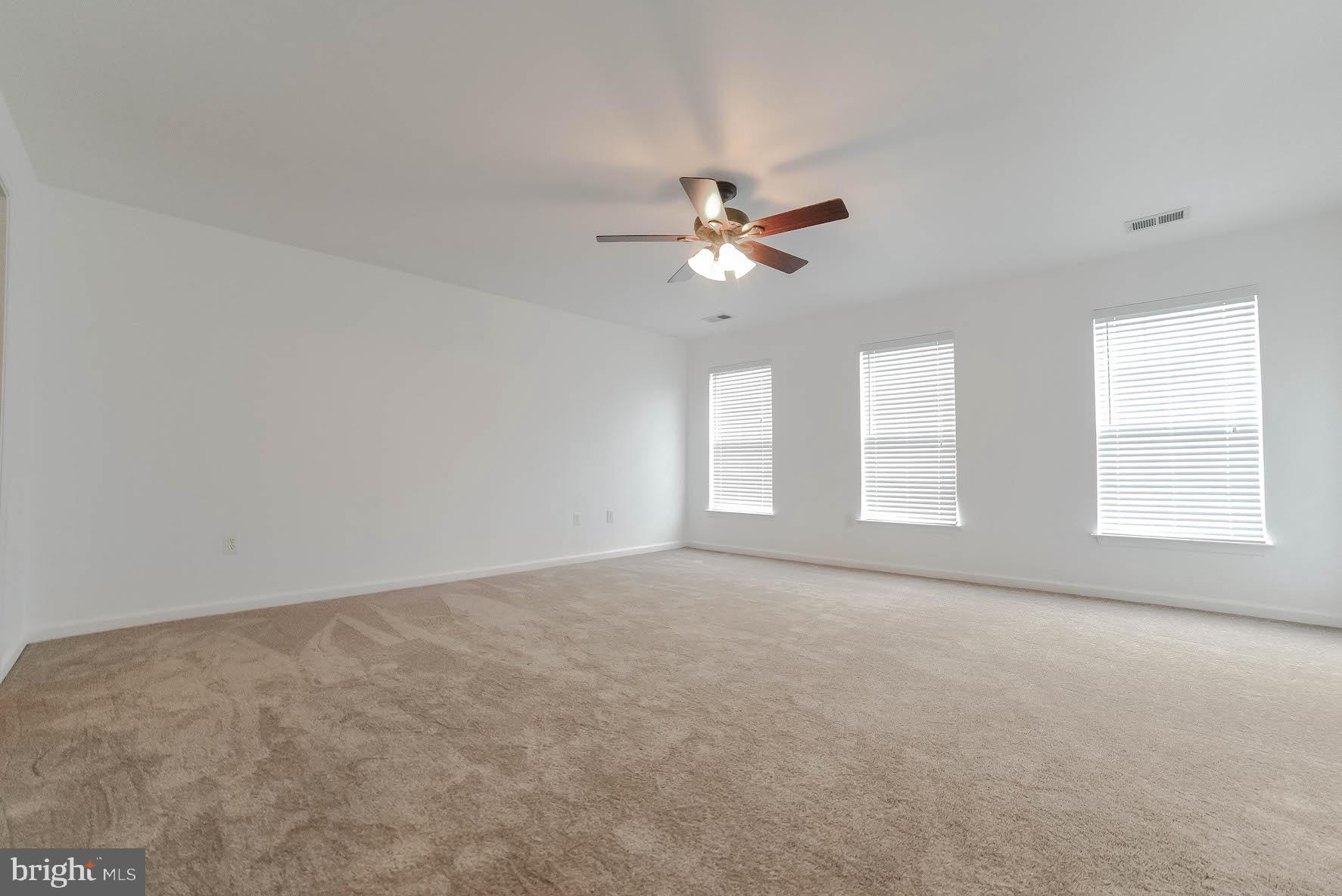 WESTBURY WEST - Residential Lease