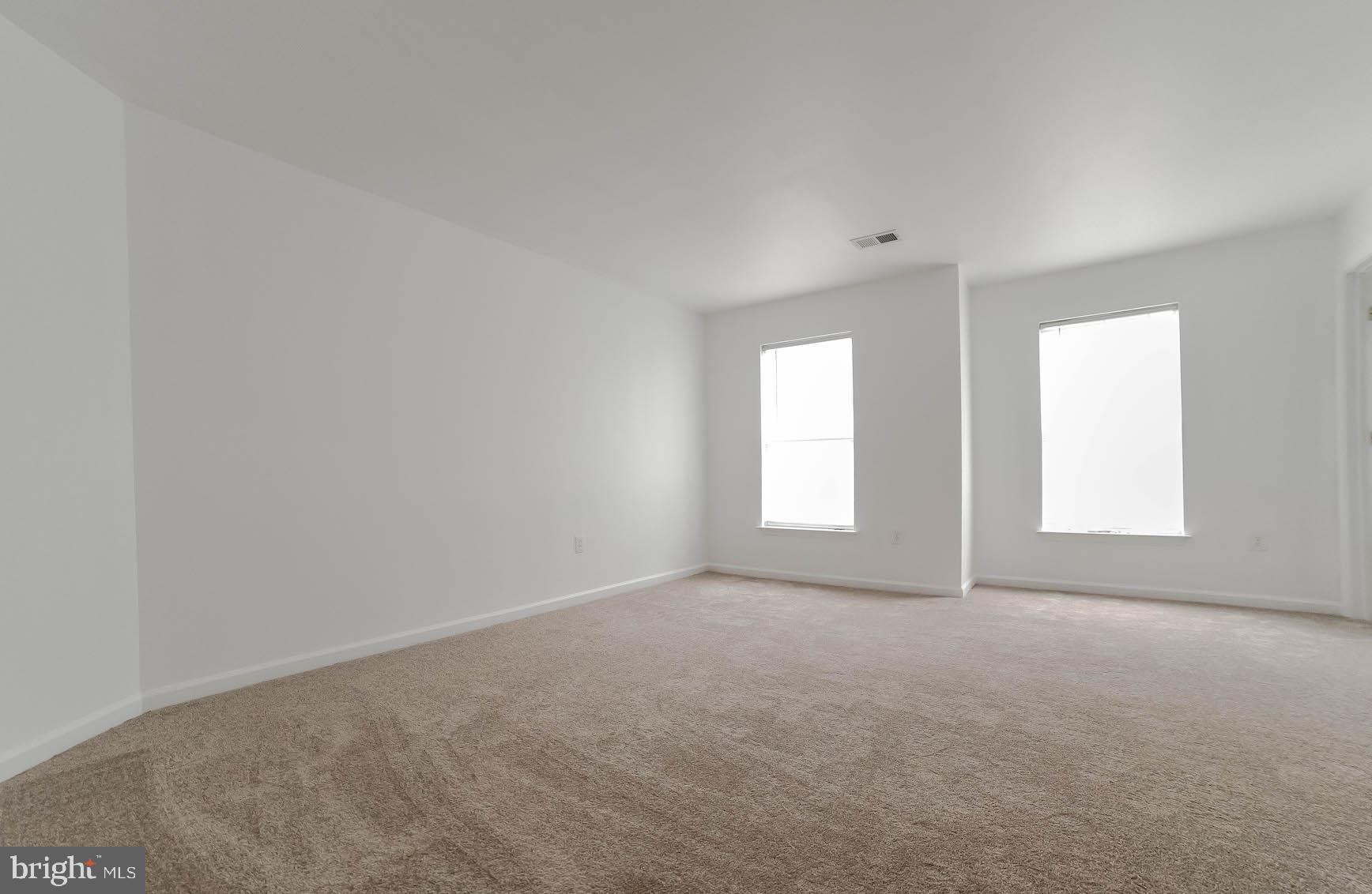 WESTBURY WEST - Residential Lease