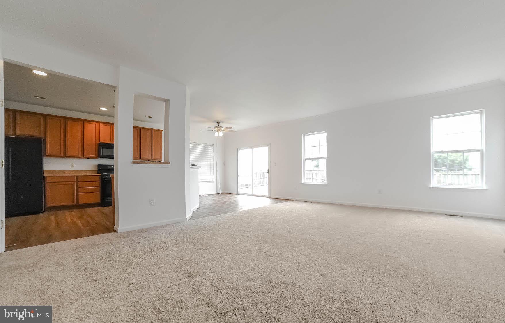 WESTBURY WEST - Residential Lease