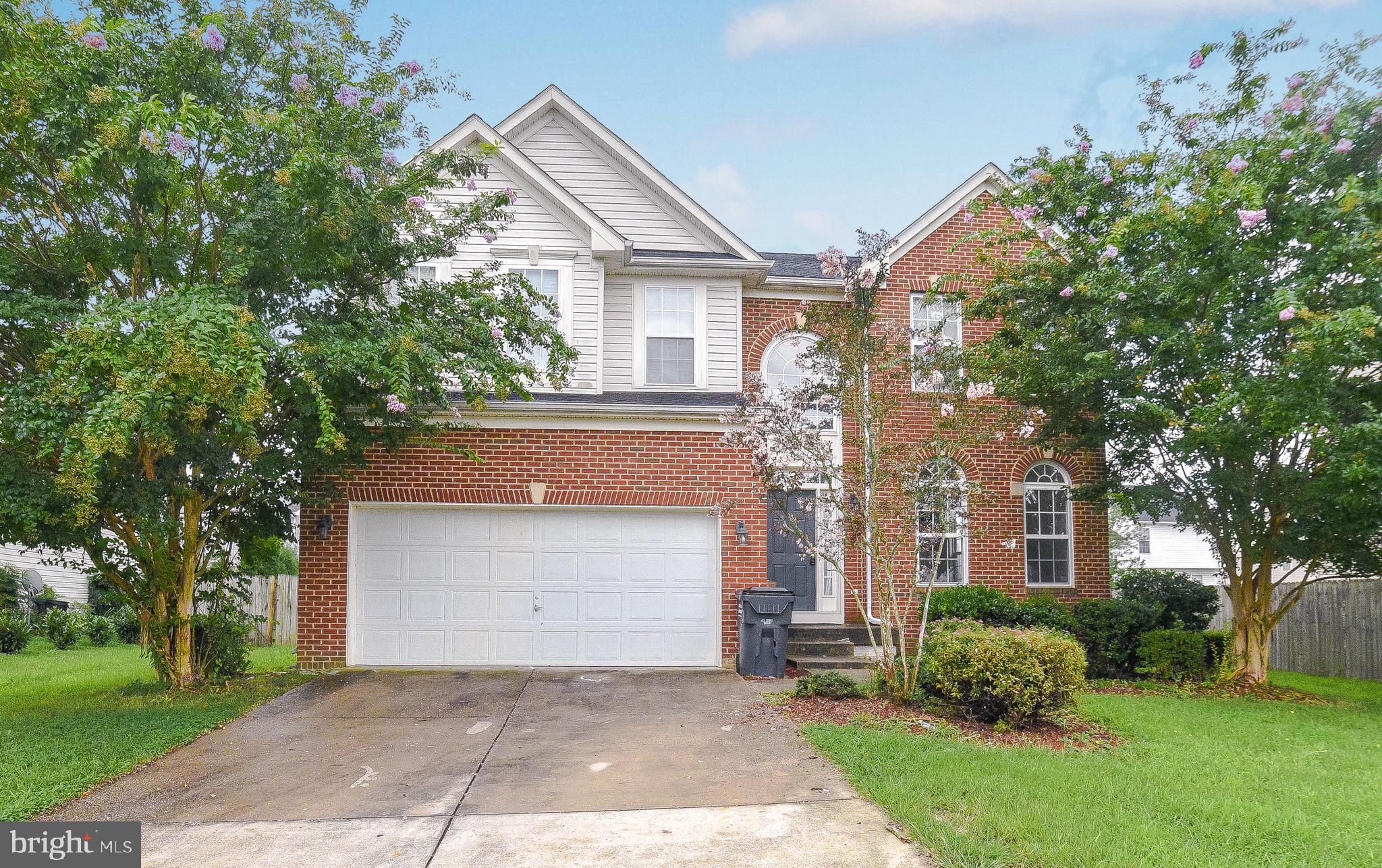 WESTBURY WEST - Residential Lease