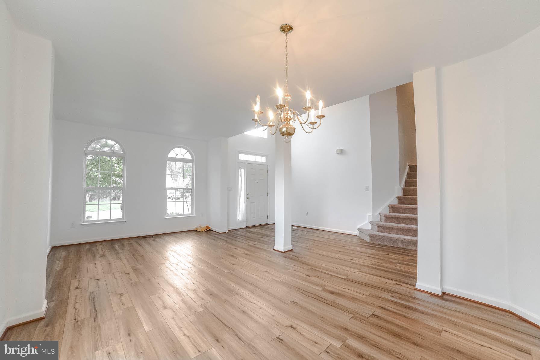 WESTBURY WEST - Residential Lease