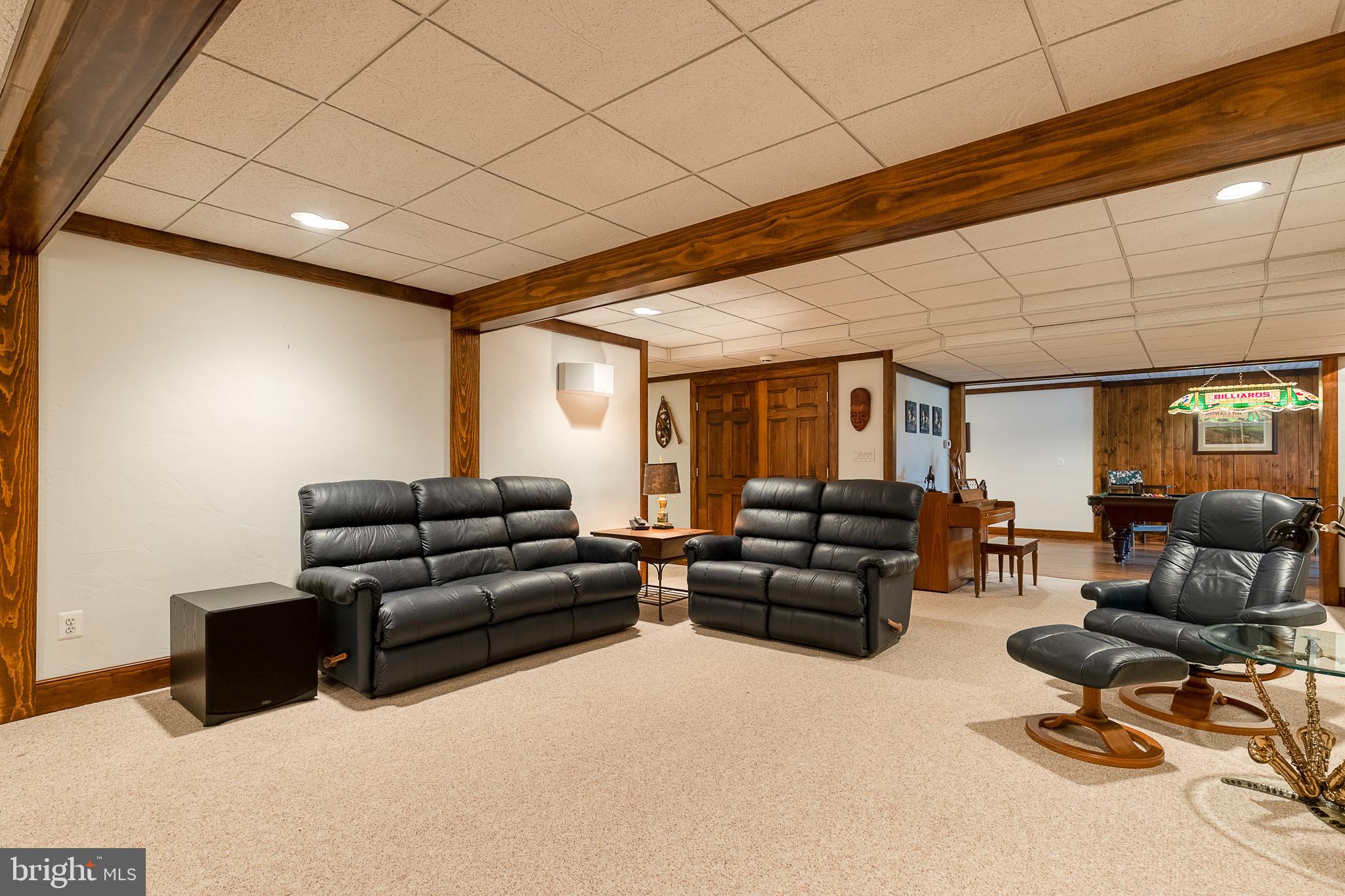 SADDLE RIDGE FARMS - Residential