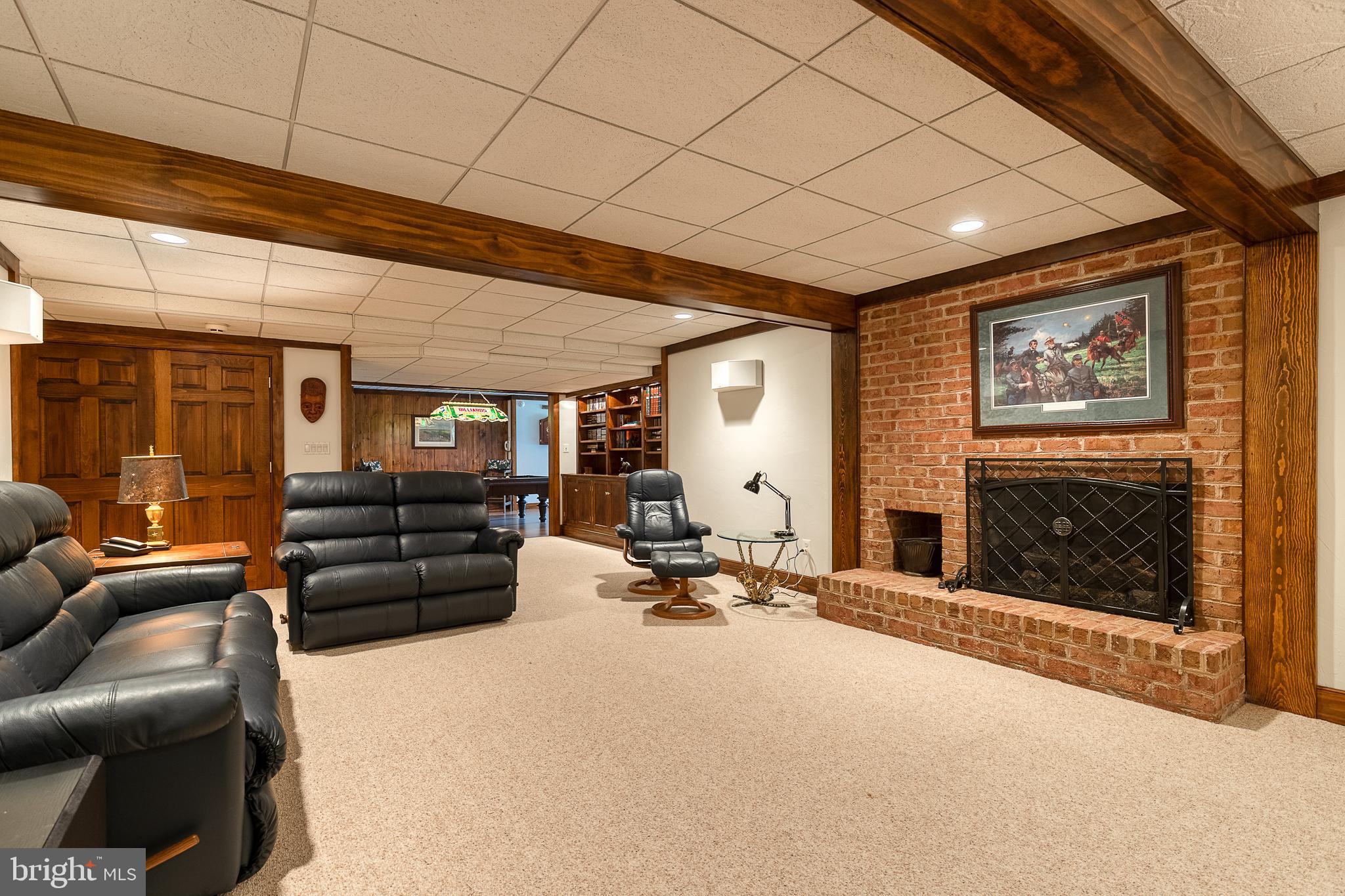 SADDLE RIDGE FARMS - Residential