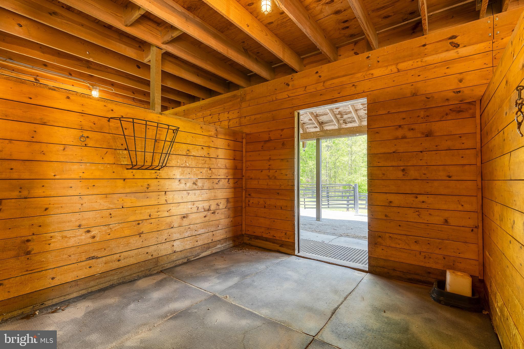 SADDLE RIDGE FARMS - Residential