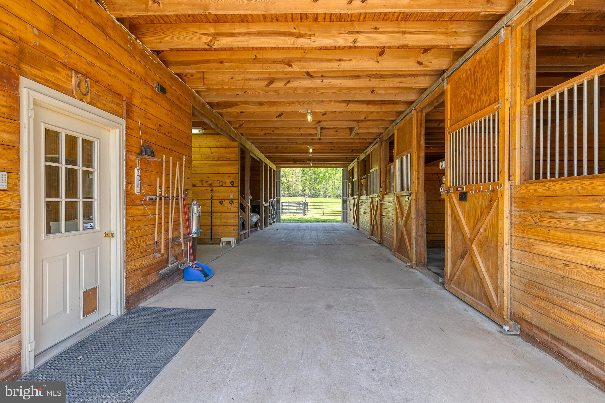 SADDLE RIDGE FARMS - Residential