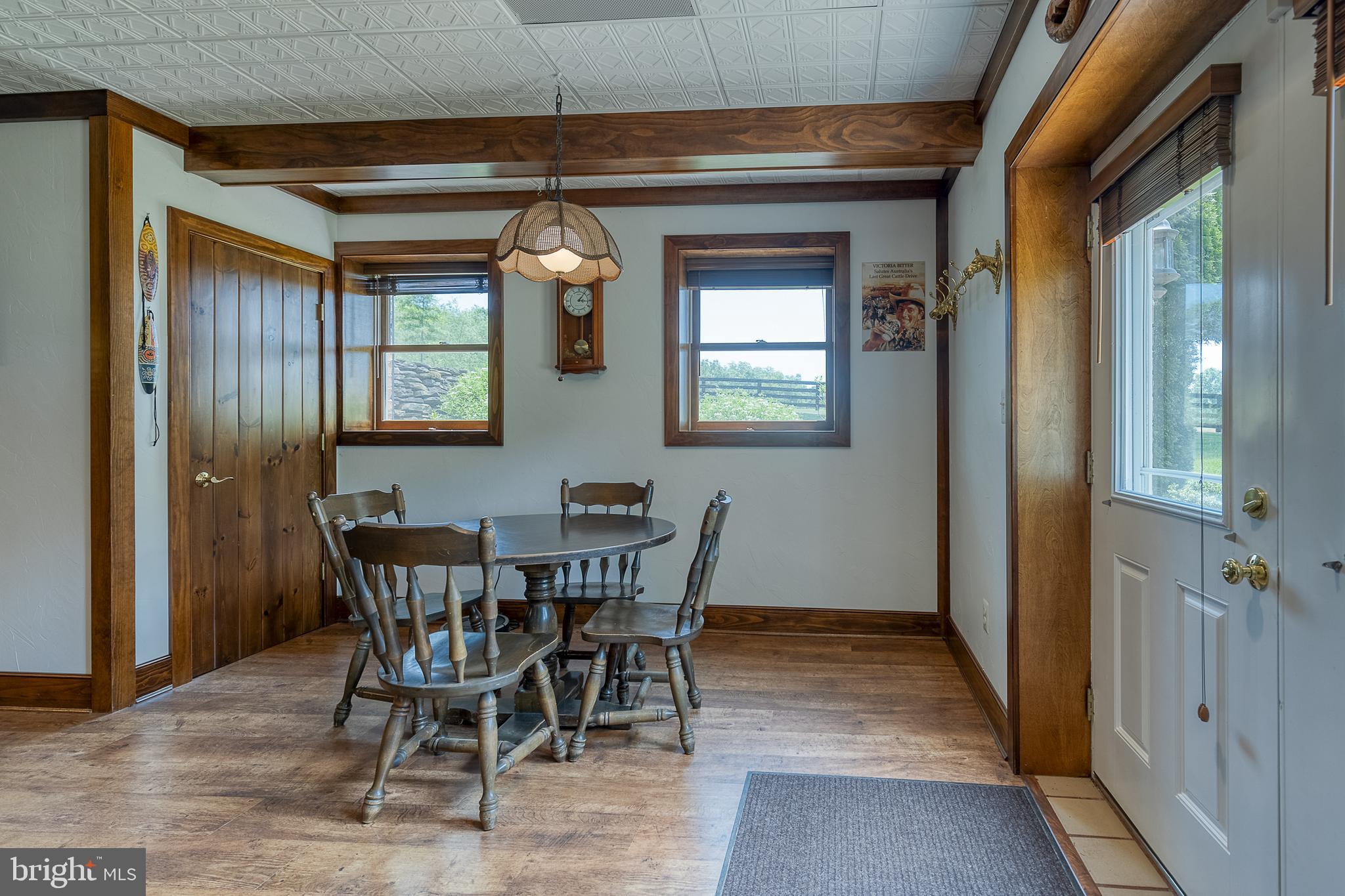 SADDLE RIDGE FARMS - Residential