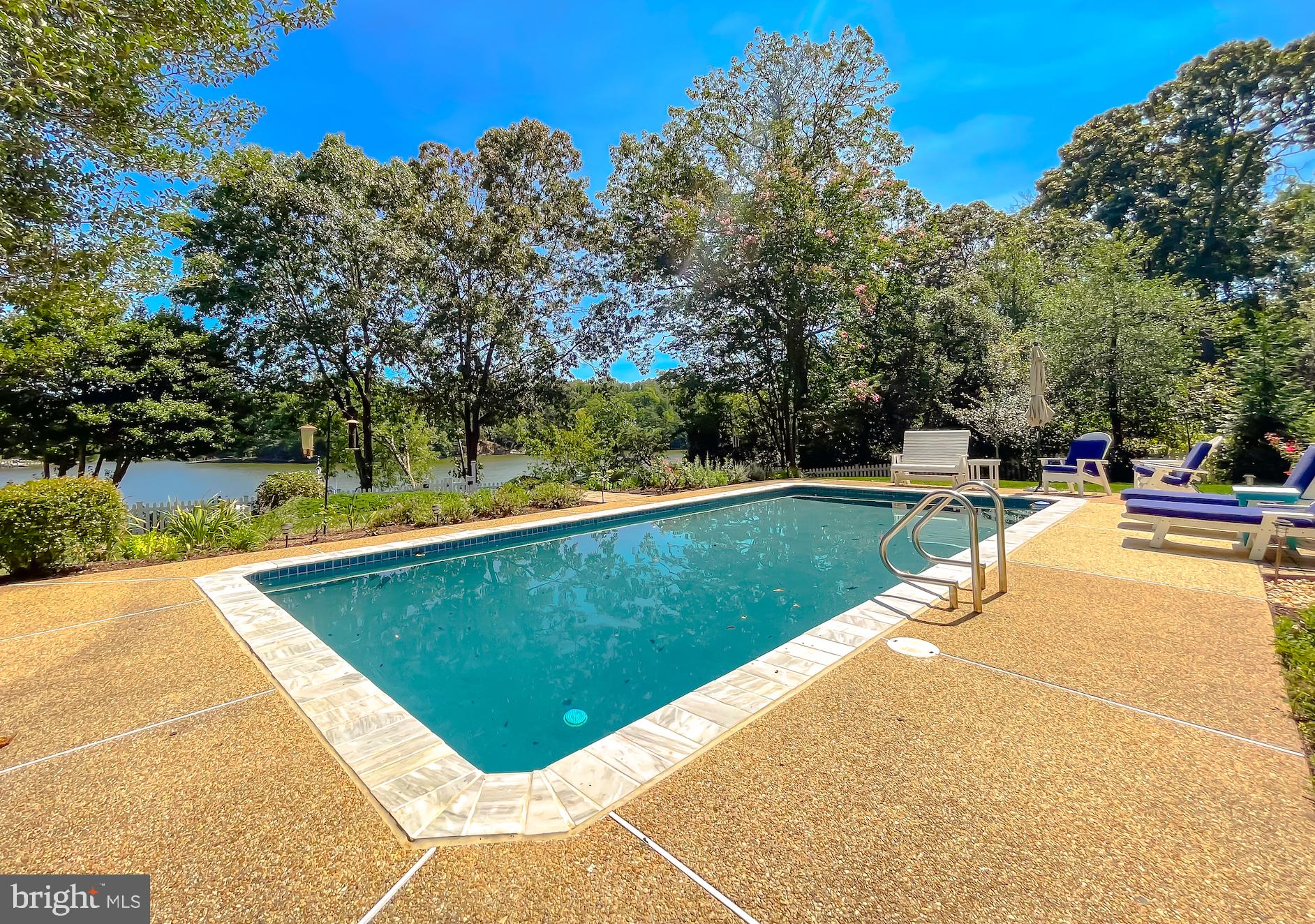 PRESTON POINT - Residential