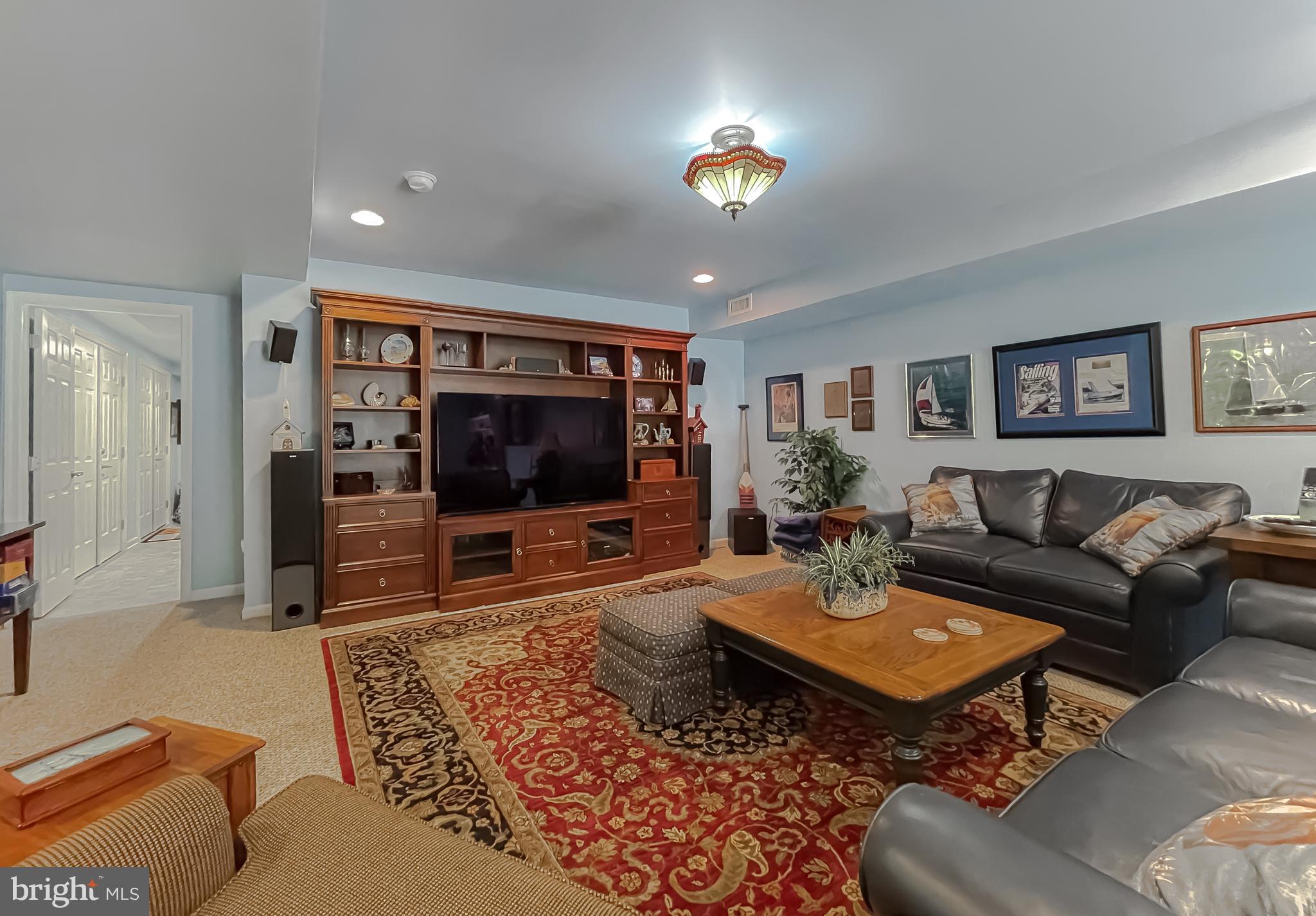 PRESTON POINT - Residential