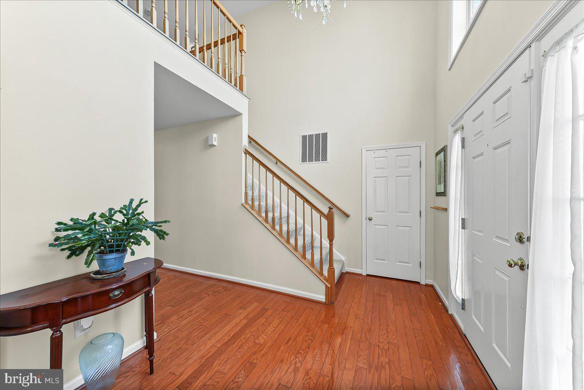MIDDLETOWN CROSSING - Residential