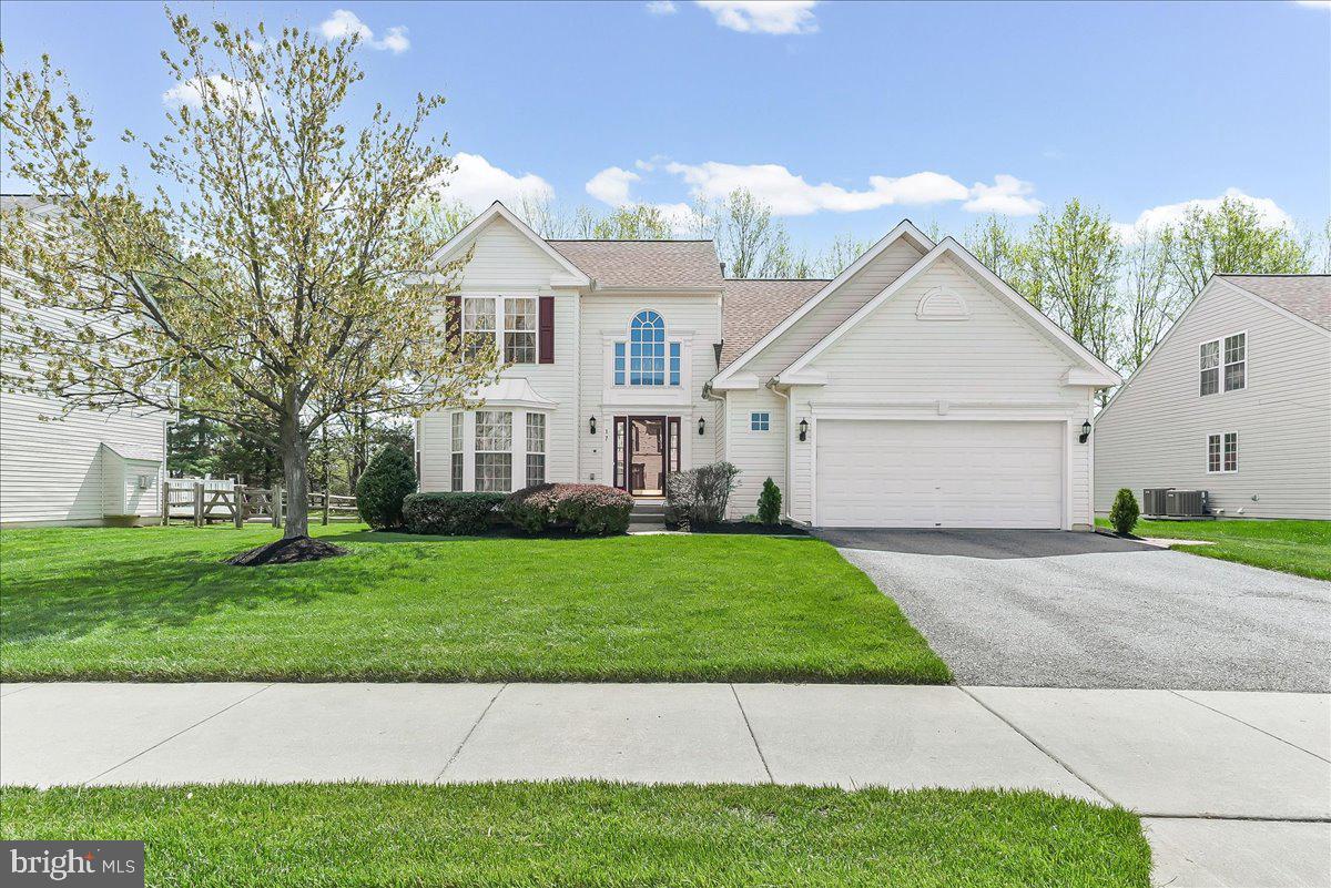MIDDLETOWN CROSSING - Residential