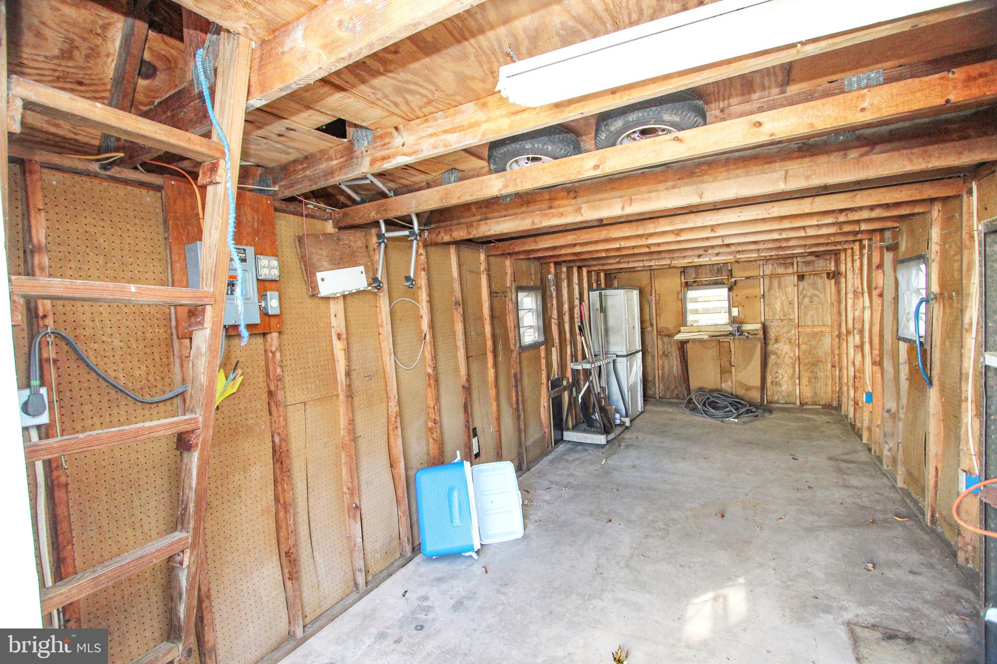 BUCKHILL FARMS - Residential