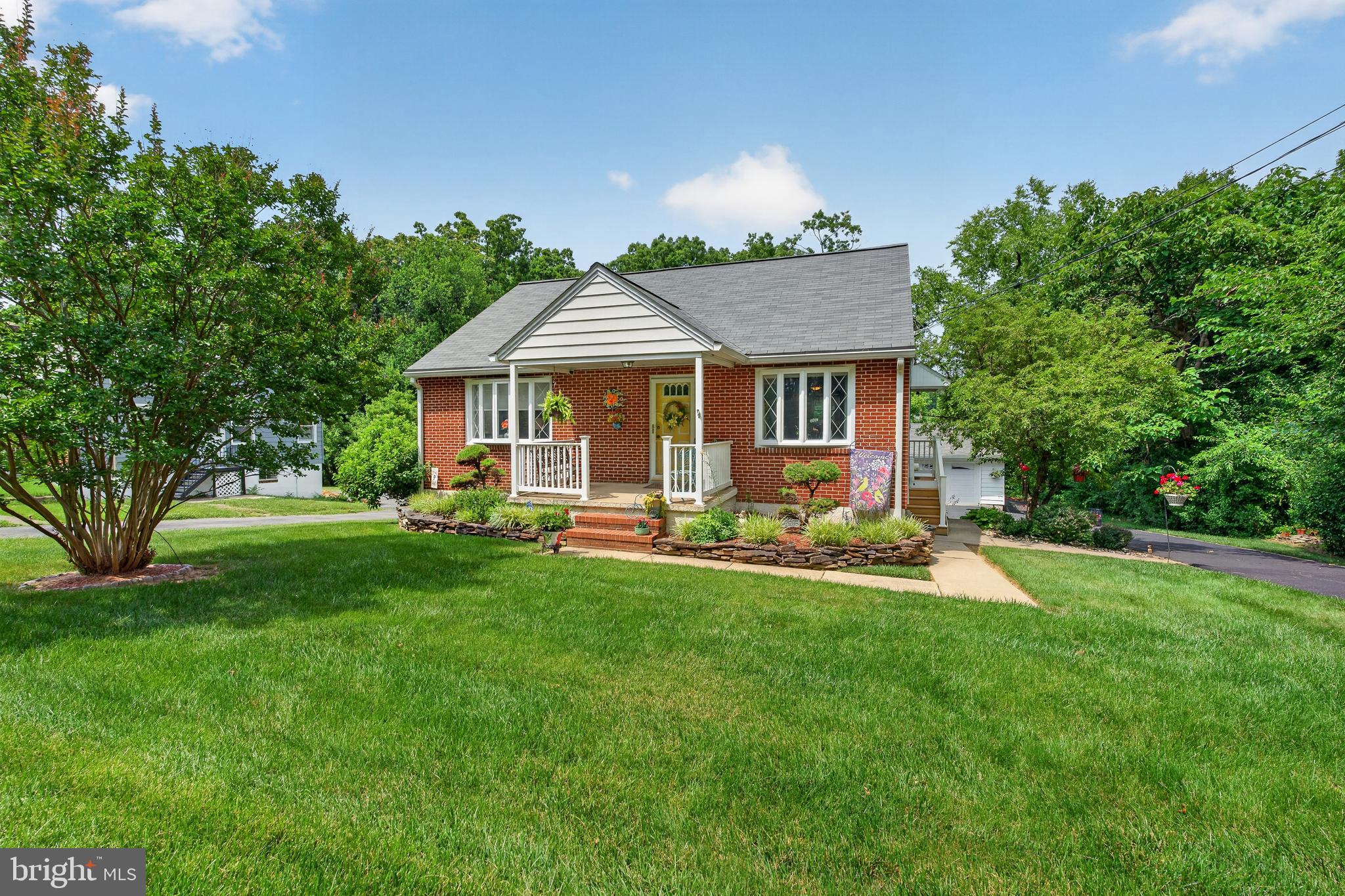 4914 RIDGE ROAD