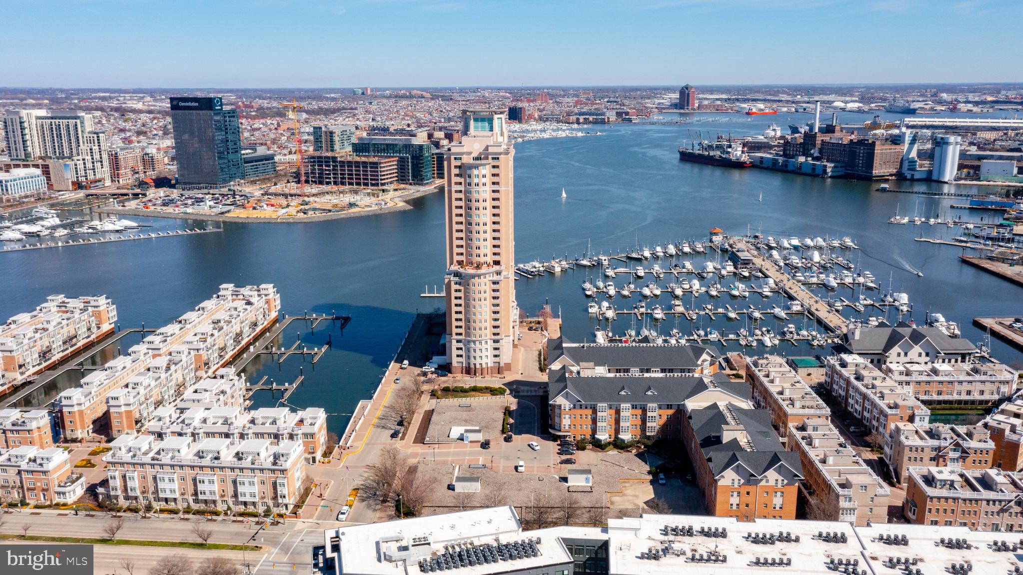 PIERSIDE AT HARBORVIEW - Residential