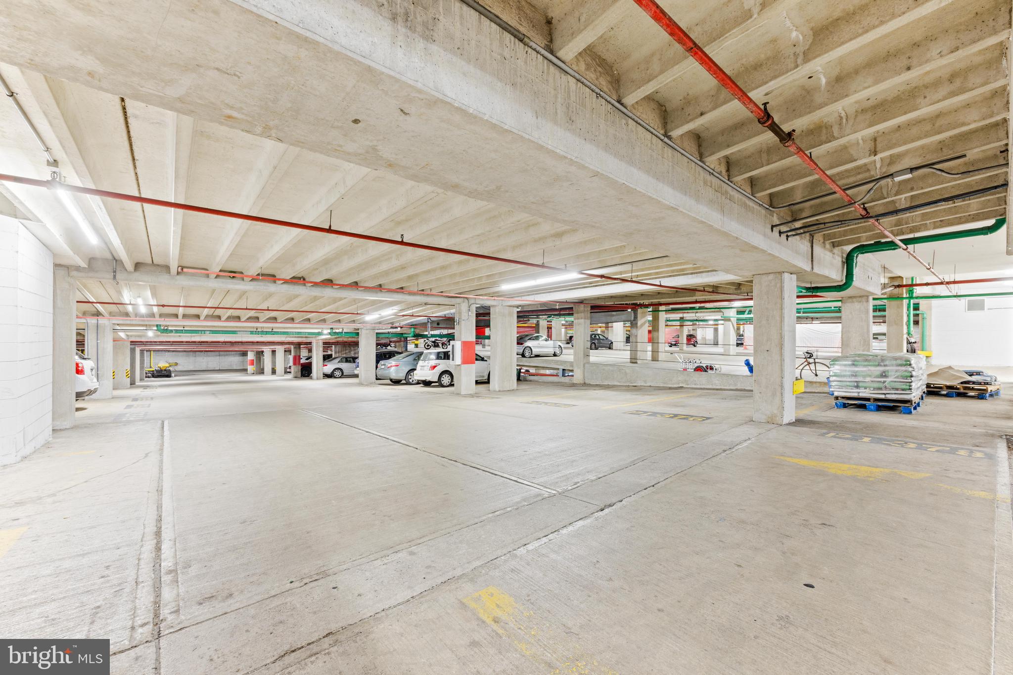 PIERSIDE AT HARBORVIEW - Residential