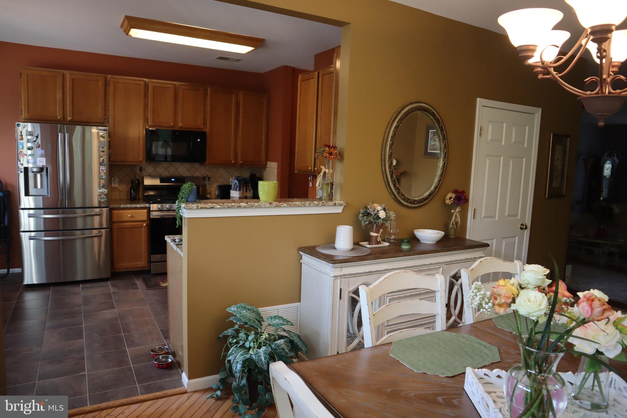 2 CHESTERFIELD COURT