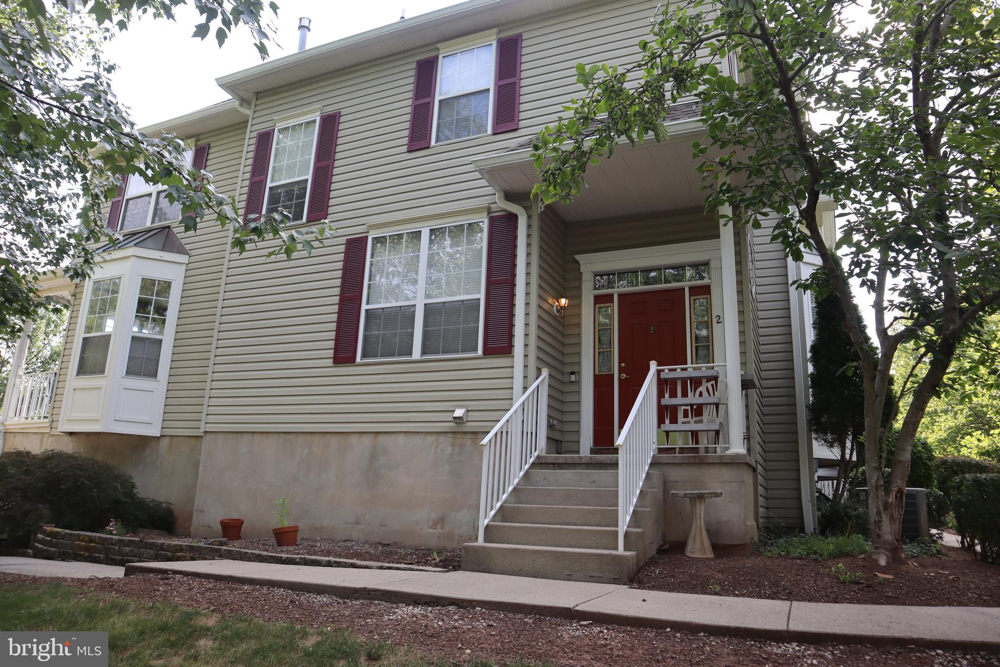 2 CHESTERFIELD COURT