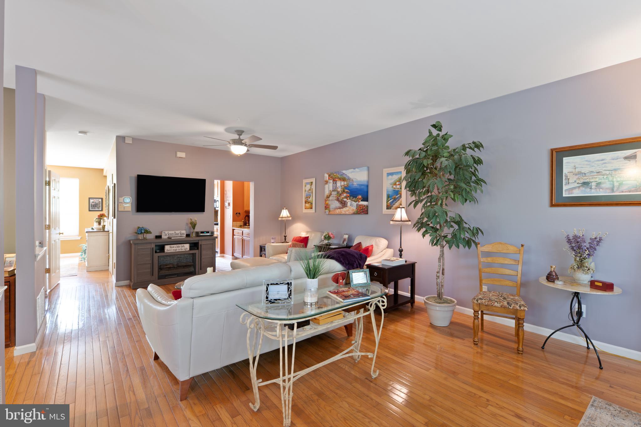 2 CHESTERFIELD COURT