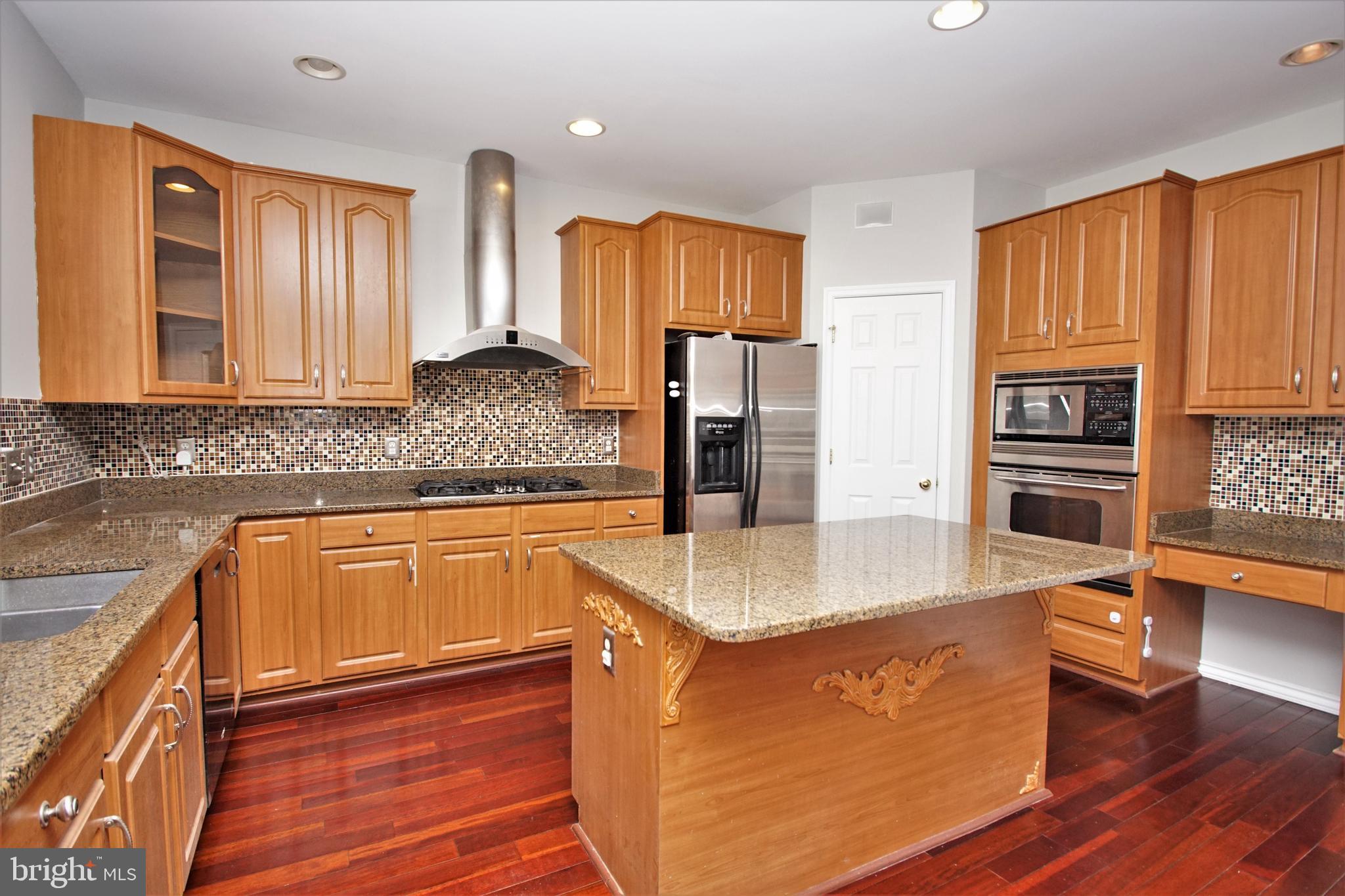 COKESBURY MANOR - Residential