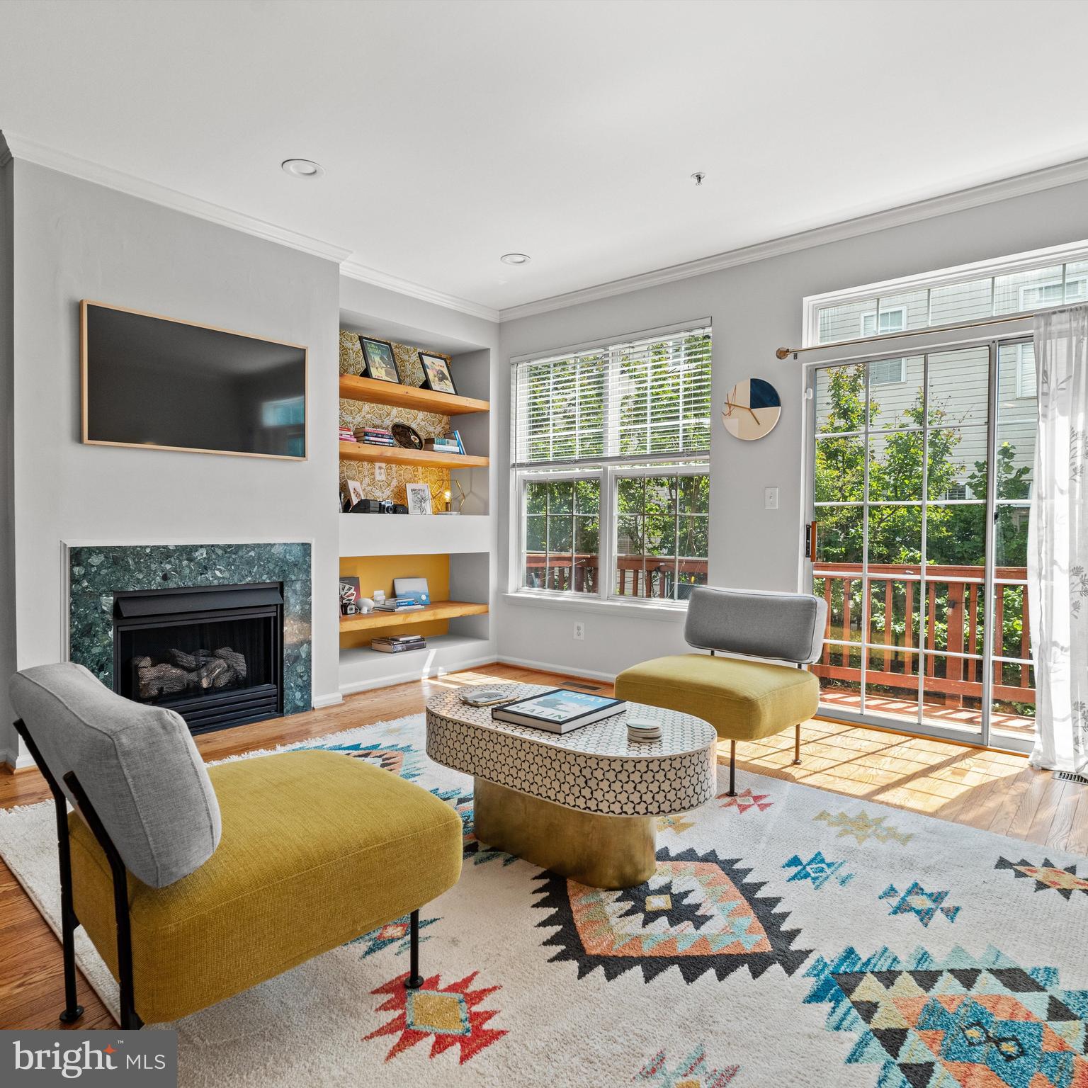 CAMERON STATION - Residential