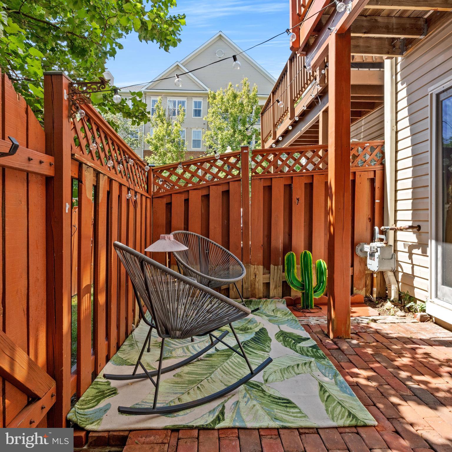 CAMERON STATION - Residential