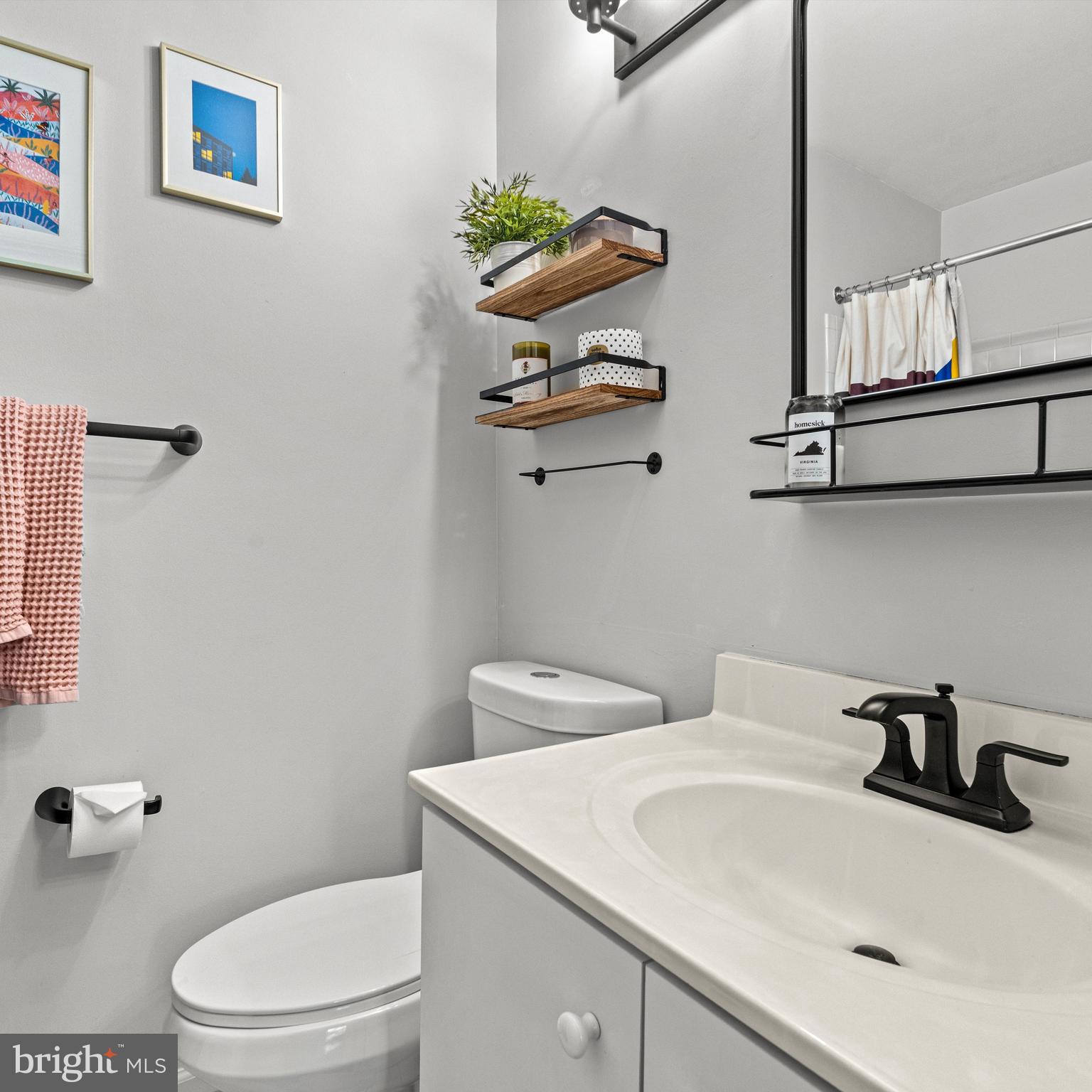 CAMERON STATION - Residential