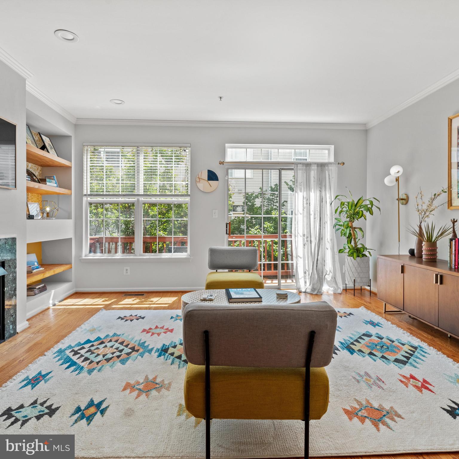 CAMERON STATION - Residential