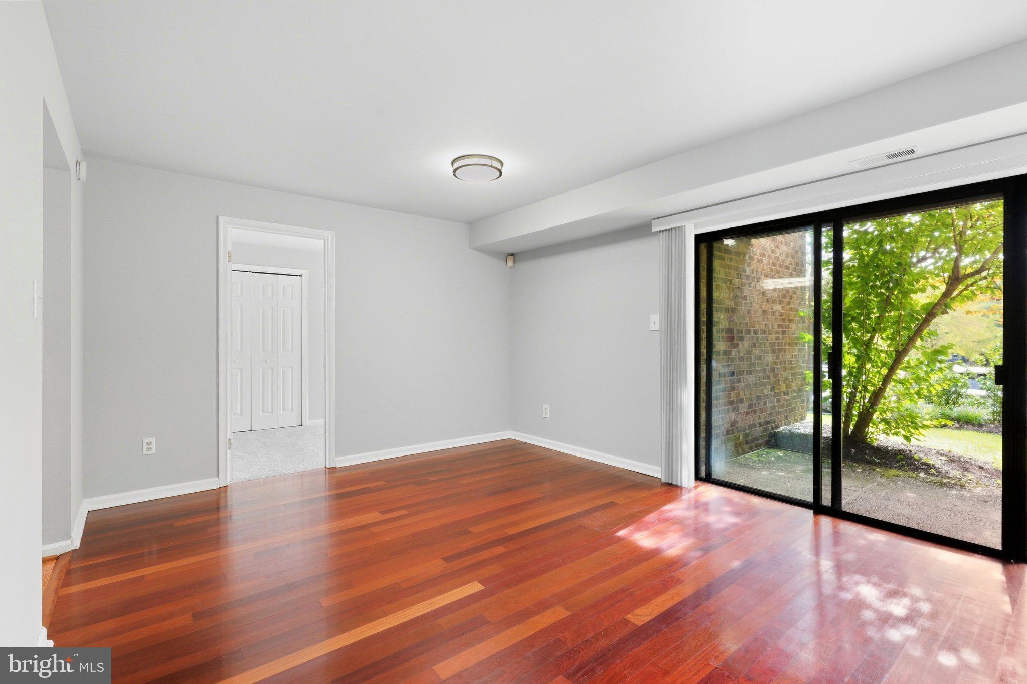 404 MOUNTAINVIEW DRIVE 404